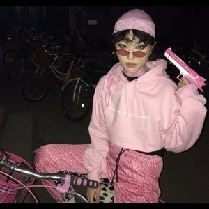 Meet your Posher, Chloe